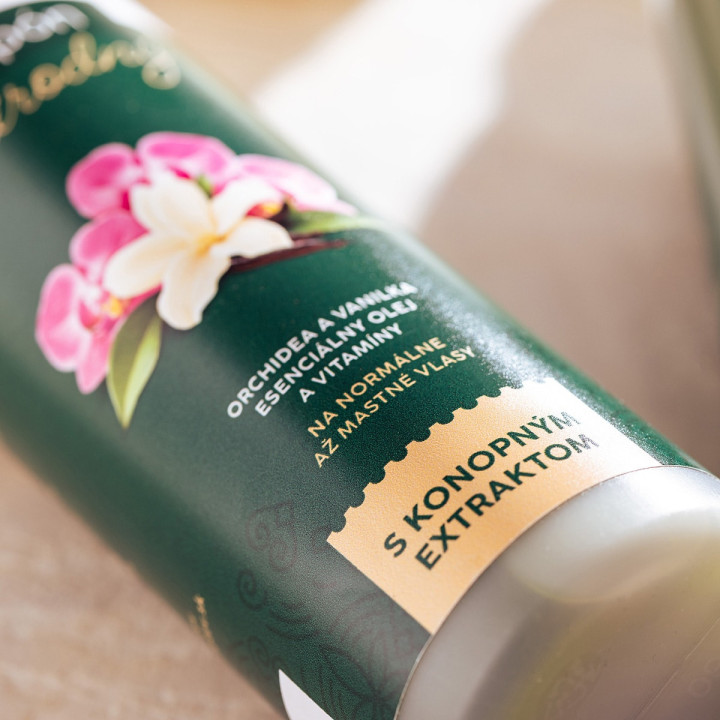 Vlasový šampón s konopným extraktom