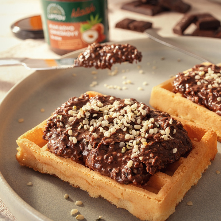 Kakaovo-orieškový krém s konopnými semienkami – Klasik